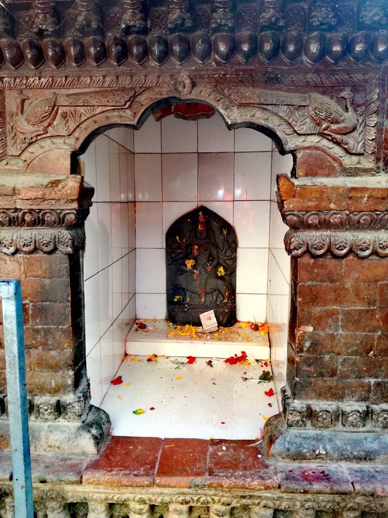 Radha Krishna Temple, Raniban - Radha Krishna Temple, Raniban Radha Krishna Chowk, Yerahity, P7JP+2X5, Raniban Rd, नागार्जुन 44600, Nepal