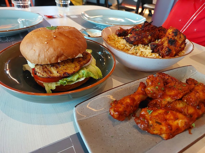 The Grillax Lulu Mall Kochi - The Grillax Lulu Mall Kochi, Third Floor, Lulu Shopping Mall, FC-18, Kochi - Salem Hwy, Edappally Junction, Nethaji Nagar, Edappally, Kochi, Keralam 682024, India