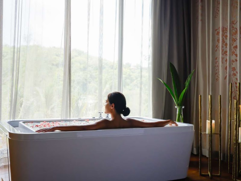 V Villas Phuket - MGallery Collection - V Villas Phuket - MGallery Collection, Moo 8 Ao, Vichit, ซอย ร่วมใจอ่าวยนต์ Cape Panwa, ตำบล วิชิต อำเภอเมืองภูเก็ต ภูเก็ต 83000, Thailand