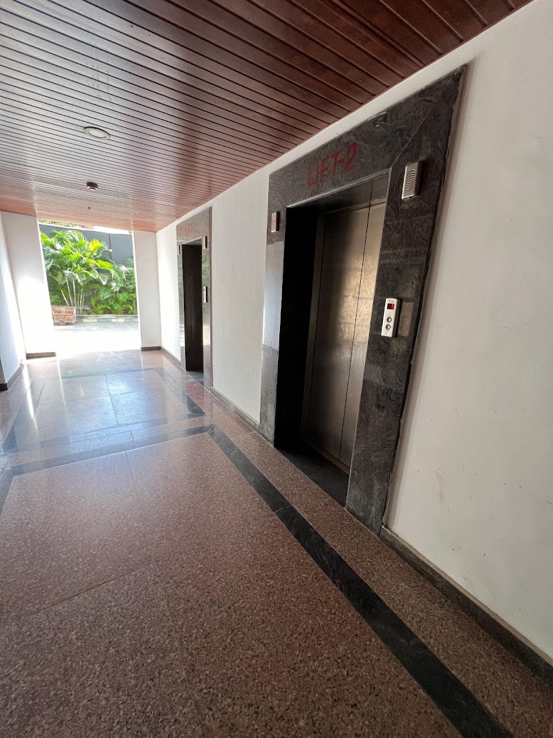 Soho Studios - Managed by The Studios - Soho Studios - Managed by The Studios, Precision Soho Towers, Delhi Mumbai Expressway, Sector 67, Gurugram, Haryana 122001, India
