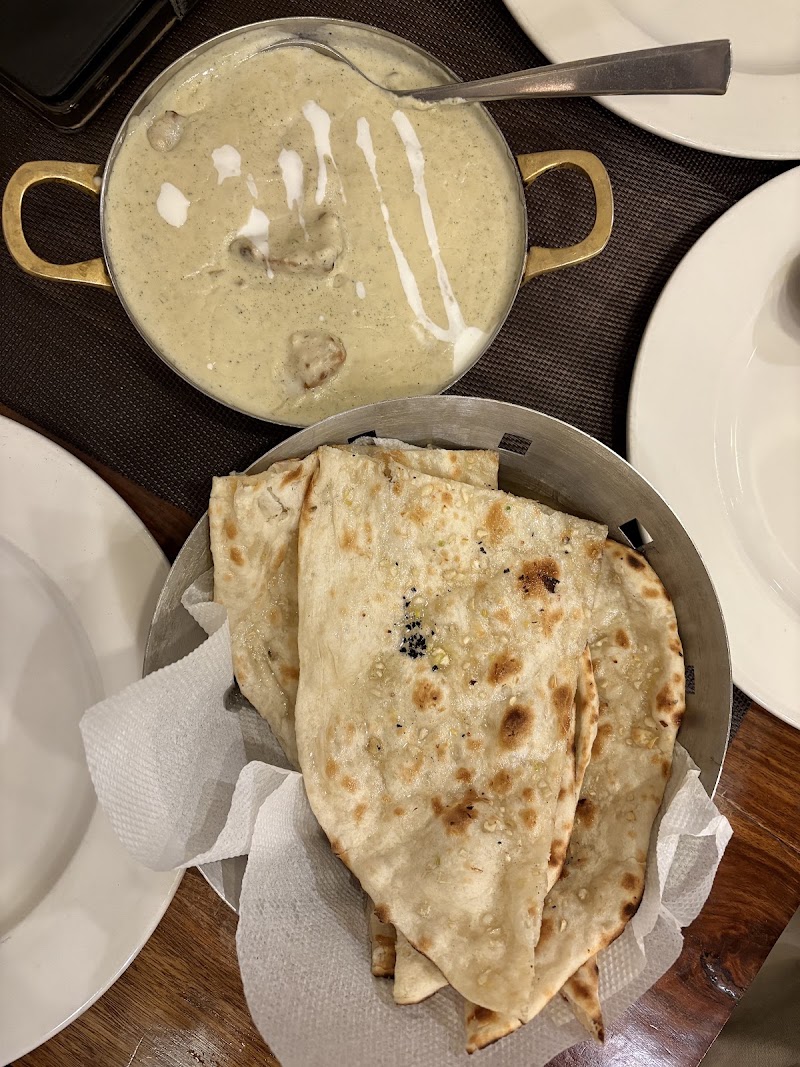 SHER-E-PUNJAB FAMILY RESTAURANT & BAR (MG ROAD) - SHER-E-PUNJAB FAMILY RESTAURANT & BAR (MG ROAD) MG ROAD, above HDFC BANK, opposite BATA, Arithang, Gangtok, Sikkim 737101, India