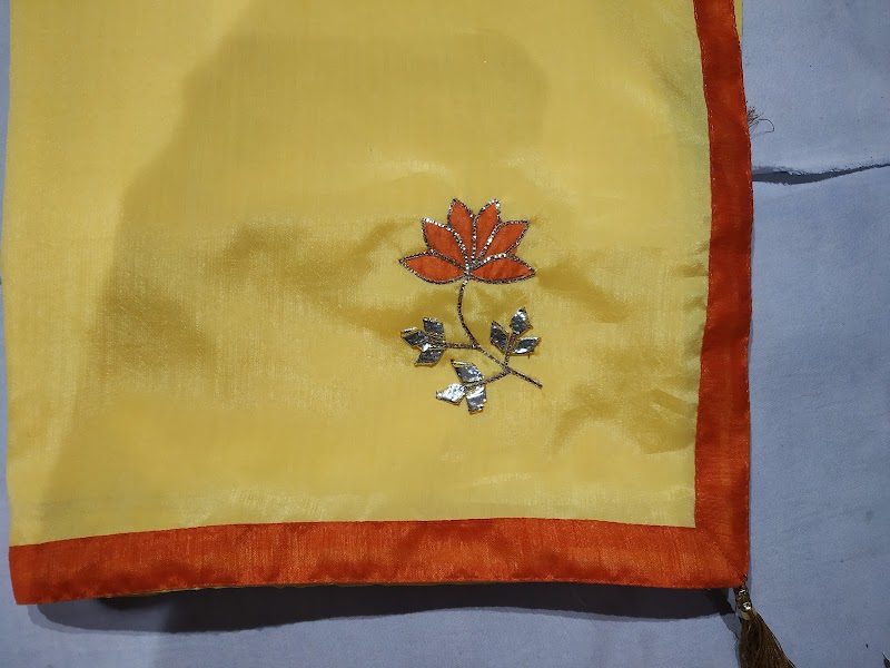 Shree Krishna Sarees - Shree Krishna Sarees Shop no. 1,4,11,11A,28,29, Purohit ji ka, Diggi Katla, Johri Bazar, Bapu Bazar, Ramganj Bazar, Jaipur, Jaipur Nagar Nigam Area, Rajasthan 302003, India