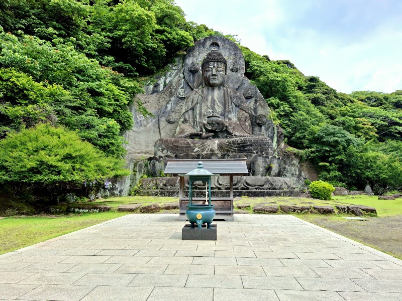 Nihon-ji Daibutsu (The Great Buddha of Nihonji)