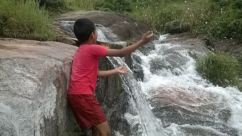 Ella Kanda - Ella Kanda, P3F5+2G9, Horana, Sri Lanka