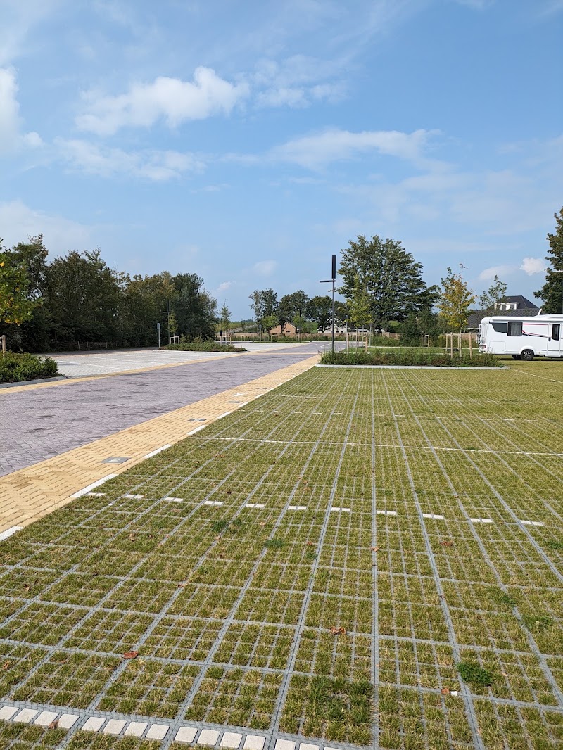 Bus & Camper parking Kinderdijk - Bus & Camper parking Kinderdijk, Lekdijk 432a, 2957 EN Nieuw-Lekkerland, Netherlands