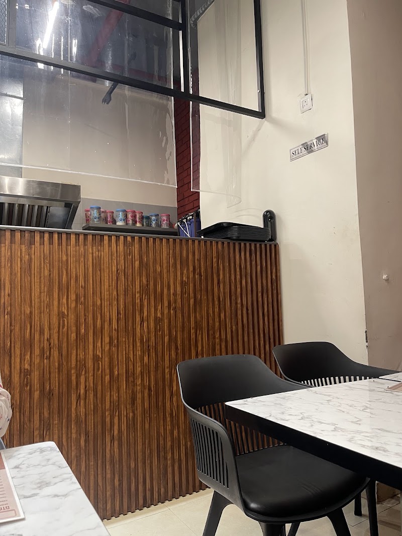 The Spiced Spoon - The Spiced Spoon Market, 27 GF, Rodeo Drive, South City II, Sector 49, Gurugram, Haryana 122018, India