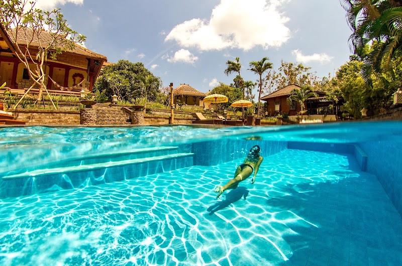 Mondo Surf Village - Surf Camp Canggu, Bali - Mondo Surf Village - Surf Camp Canggu, Bali Mondo Surf Camp Bali, Jalan Munduk Batu Belah, Gg Frangipani no: 9 Canggu, Pereranan, Pererenan, Kec. Mengwi, Kabupaten Badung, Bali 80361, Indonesia
