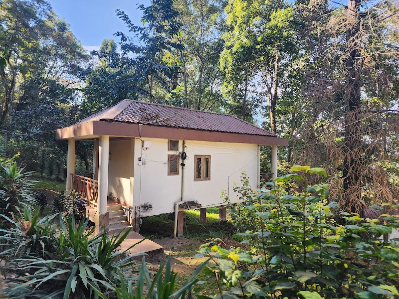 Tashiding Tourist Lodge - Tashiding Tourist Lodge 2FW6+R4C, Unnamed Road, Chandraloke, Kalimpong, West Bengal 734301, India