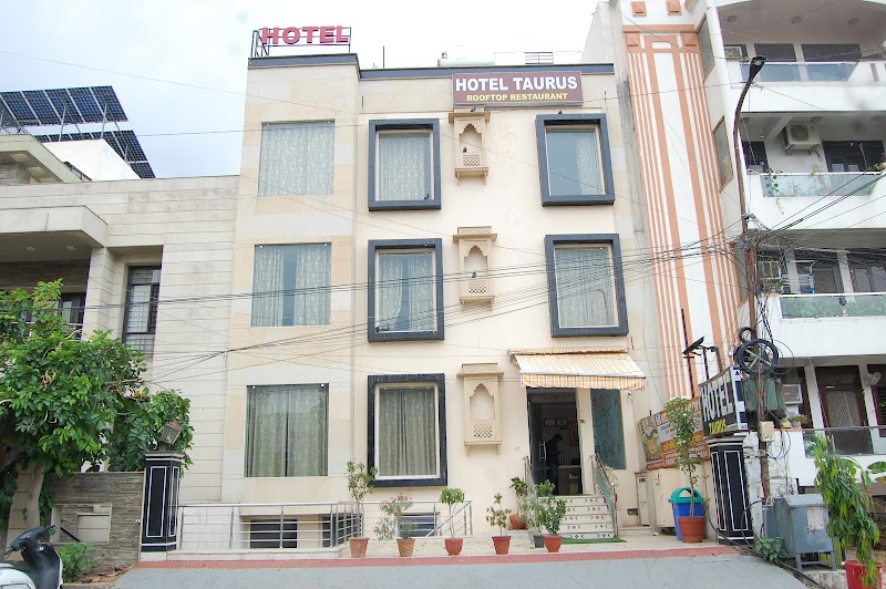 Hotel Taurus - Hotel Taurus, Plot No.-81, Panchsheel Enclave, Jawahar Lal Nehru Marg, Vishnu Enclave, Chandrakala Colony, Durgapura, Jaipur, Rajasthan 302018, India