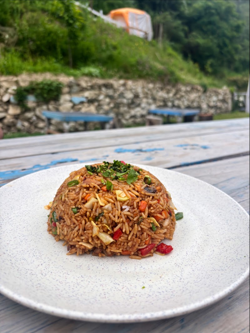 Neti Neti Cafe - Neti Neti Cafe opposite Bradhi Resort, Jibhi, Himachal Pradesh 175123, India