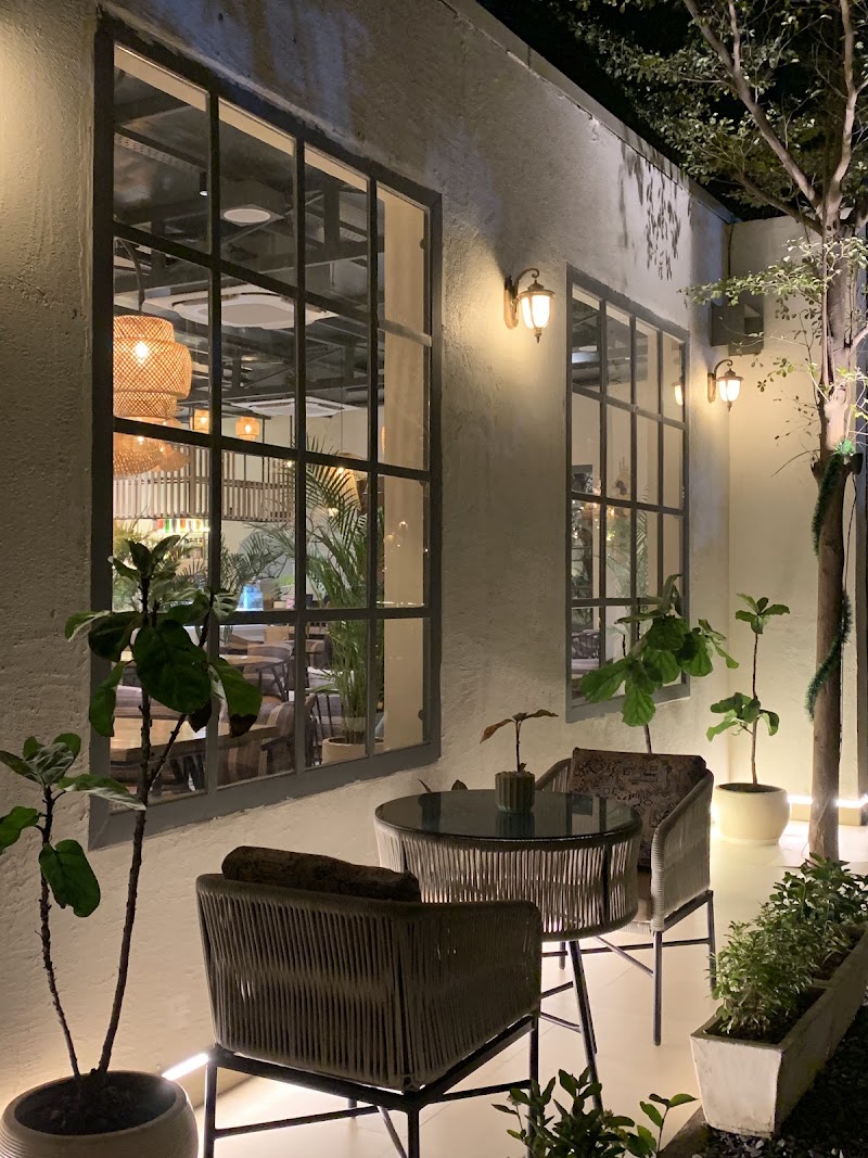 CAFE AURIKA - CAFE AURIKA EMMAR, EMERALD HILLS, Sector 65, Gurugram, Haryana 122001, India
