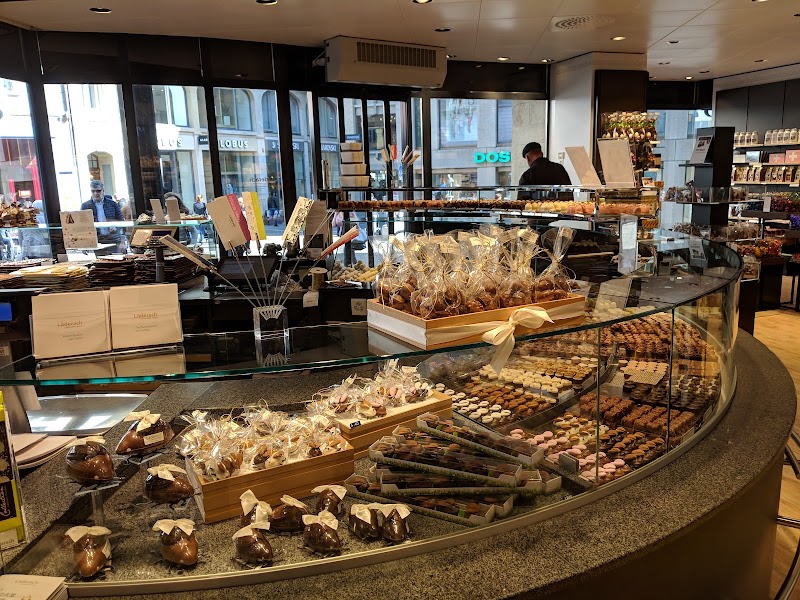 Läderach - Läderach Weggisgasse 1, 6000 Luzern, Switzerland