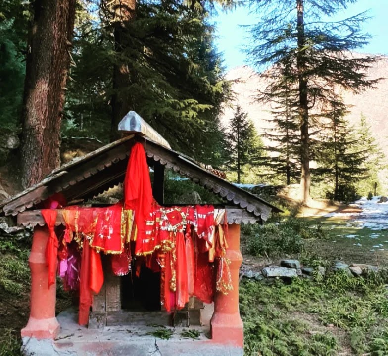 Pundrik Rishi Temple - Pundrik Rishi Temple ropa road, Sainj, Manyashi, Himachal Pradesh 175134, India