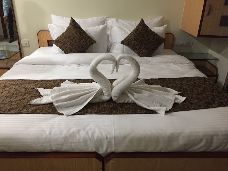 AQUARIUS Resort & Lawns - AQUARIUS Resort & Lawns, off Sinhgad Road, Khiridwasti, Gorhe Bk., Girinagar, Maharashtra 411025, India