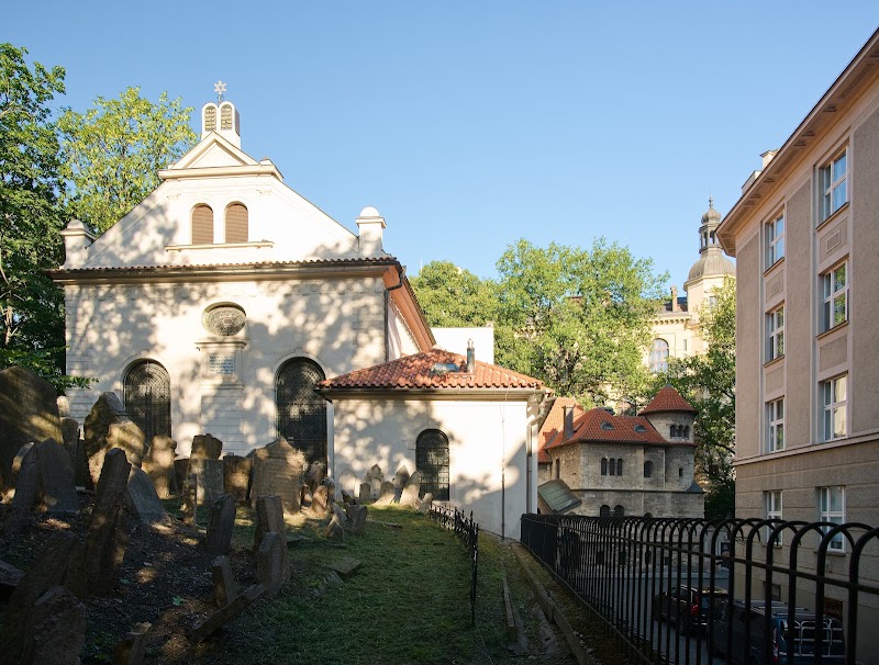 Old Jewish Cemetery | Prague