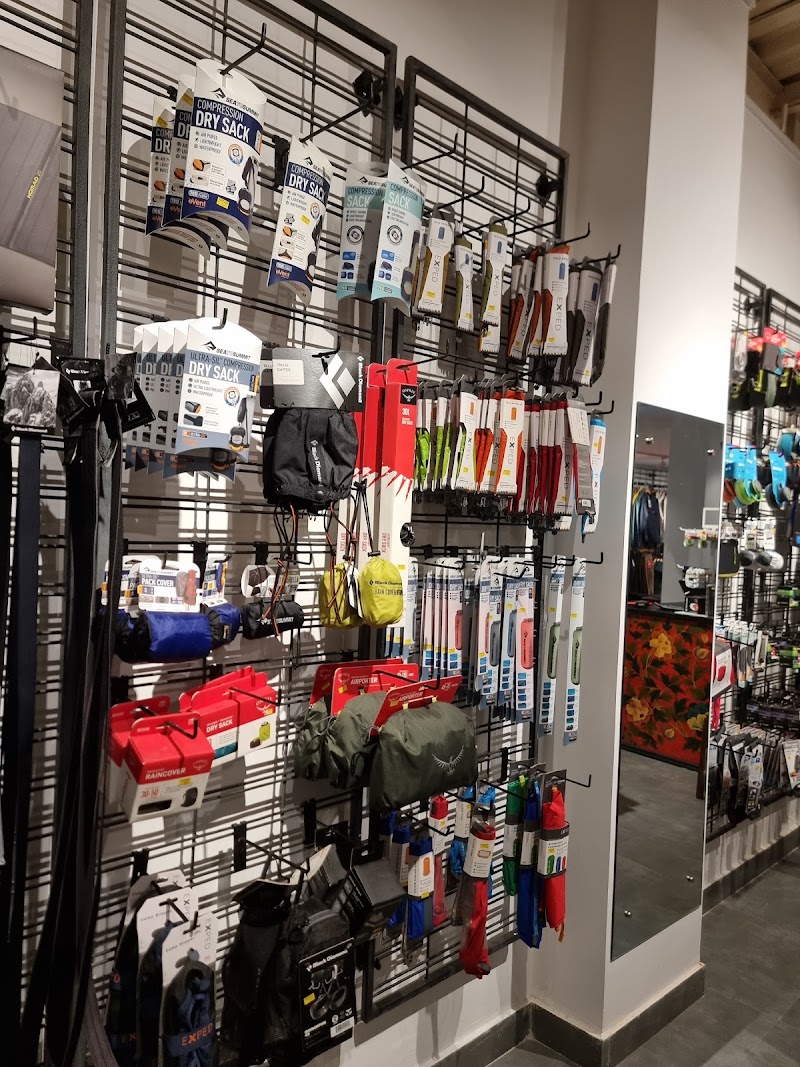 Sherpa Adventure Gear - Sherpa Adventure Gear Next to Nepal Investment Mega Bank, 20 Chaksibari, Kathmandu 44600, Nepal