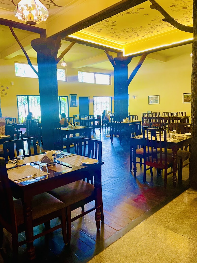 Silver Oaks: Multi Cuisine Restaurant - Silver Oaks: Multi Cuisine Restaurant Convent Road, Bhagavathi Nagar, Madikeri, Karnataka 571201, India
