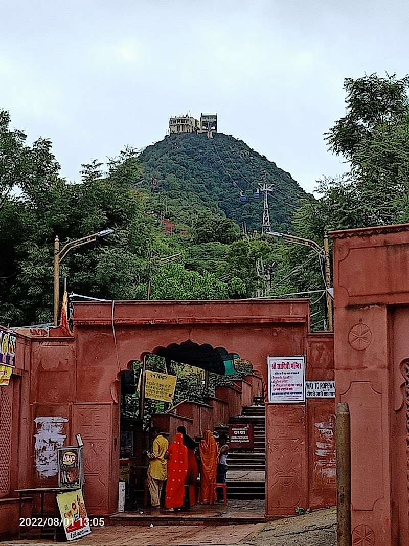 Shree Savitri Mata Mandir - Shree Savitri Mata Mandir, FGJW+C4J, Kharekhari Rd, Ganahera, Pushkar, Rajasthan 305022, India