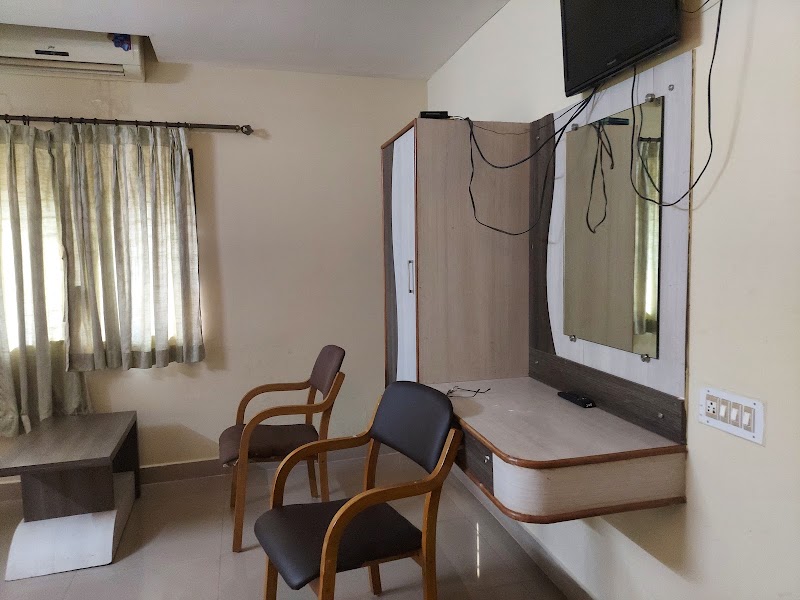 Hotel Srinivasa Residency - Hotel Srinivasa Residency near Krishna Temple Parking Area and Toilet, Rajangana, Udupi, Karnataka 576101, India