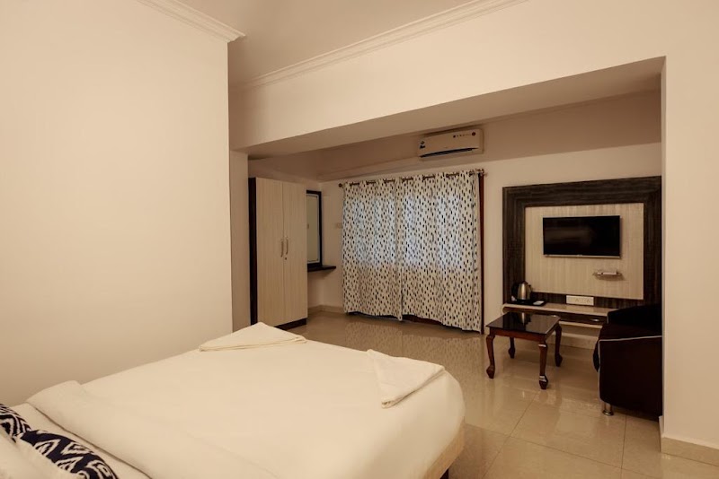 The Mango Inn - The Mango Inn opposite to taj ama, Souza vaddo, Candolim, Goa 403515, India