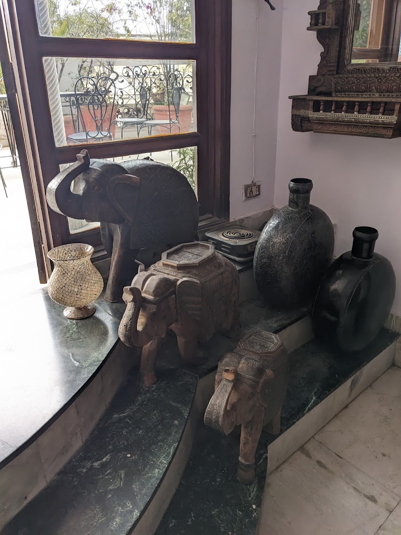 Hotel Relax - Hotel Relax, 4970/71, Nehru Bazar, near, Panchkuian Rd, Bagichi Ramchander, Aram Bagh, Paharganj, New Delhi, Delhi 110055, India