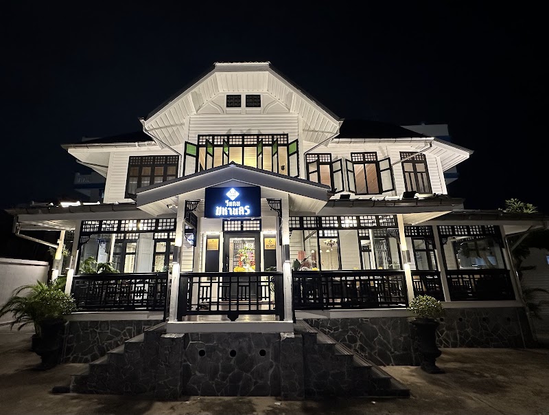 Vegan Mahanakhon - Vegan Mahanakhon 661 Thanon Arun Amarin, ศิริราช Khet Bangkok Noi, Krung Thep Maha Nakhon 10700, Thailand