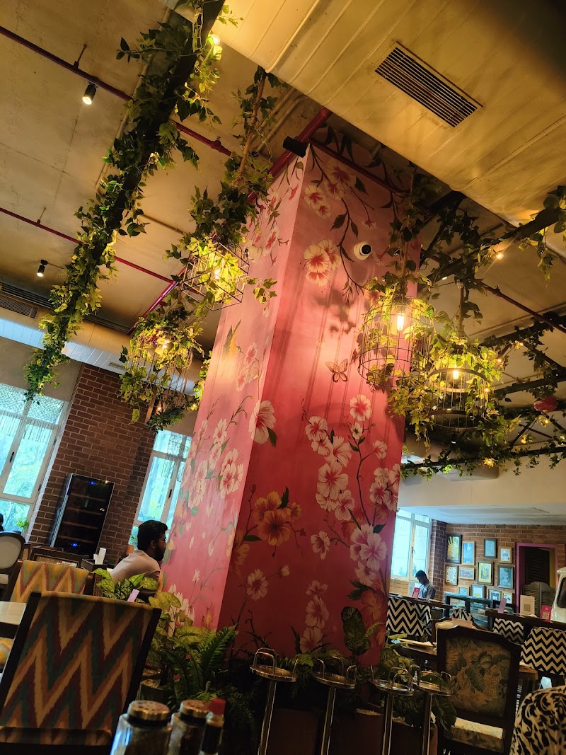 The Sassy Spoon Powai - The Sassy Spoon Powai Restaurant 1A Binge Central, 1st Floor, B-Wing, Delphi Building, Orchard Ave, Hiranandani Gardens, Panchkutir Ganesh Nagar, Powai, Mumbai, Maharashtra 400076, India