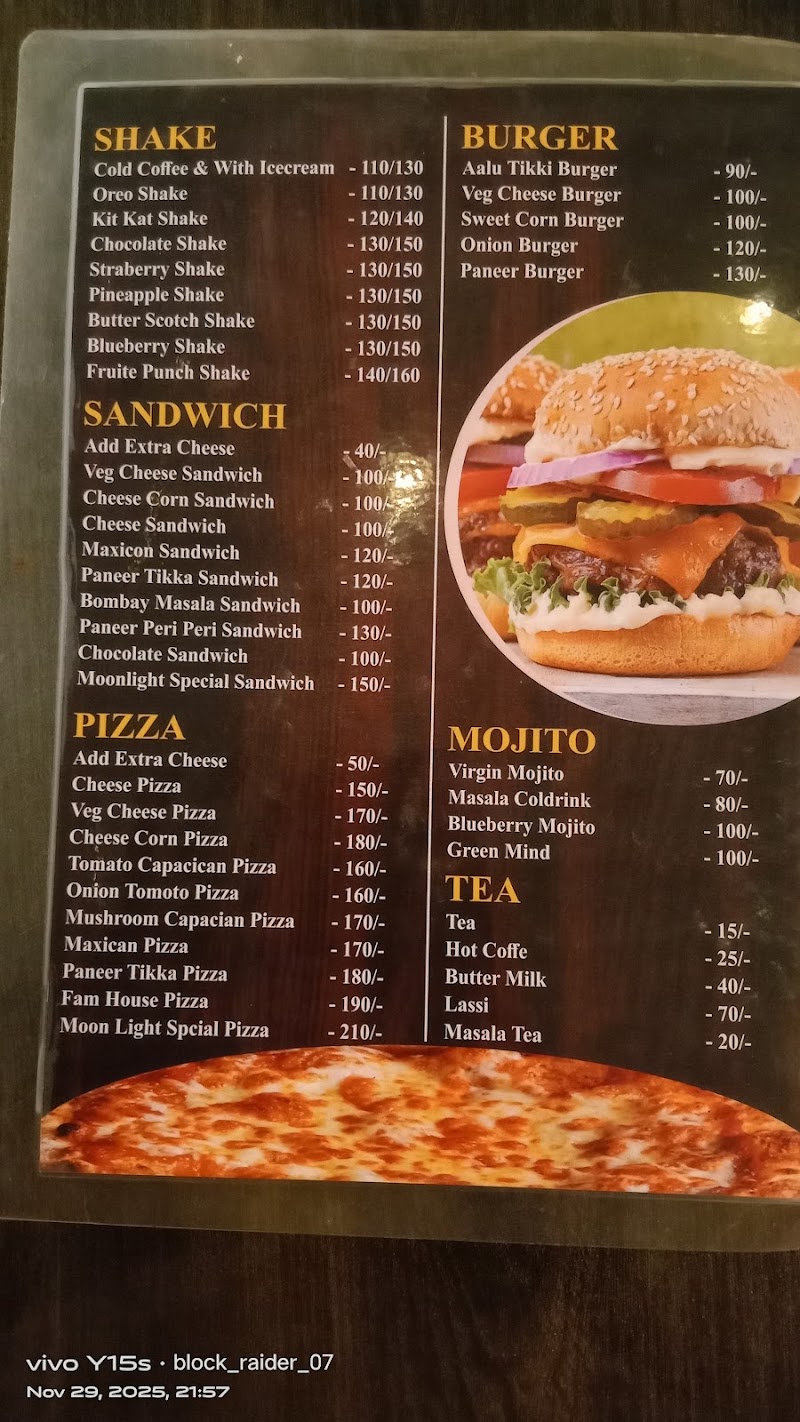 Moonlight restaurant - Moonlight restaurant, XV9H+Q57 pwd rest house, VIP road, ke baju, Rajim, Gobra, Chhattisgarh 493885, India