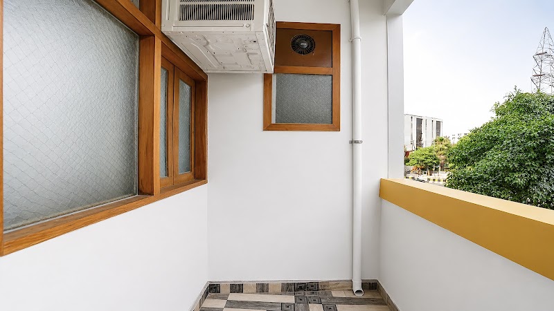 Hotel Aditya Residency Sector 66 Noida - Hotel Aditya Residency Sector 66 Noida Plot No 128, Gali No. 7, Block M, Mamura, Sector 66, Noida, Uttar Pradesh 201301, India