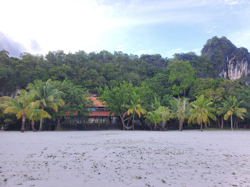 Royal Beach Villa with Pool - Royal Beach Villa with Pool, Four Seasons Resort, Jalan Tanjung Rhu, 07000 Langkawi, Kedah, Malaysia