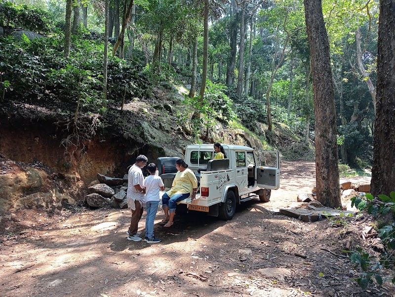 YERCAUD OFF ROAD 4×4 ADVENTURE JEEP SAFARI - YERCAUD OFF ROAD 4×4 ADVENTURE JEEP SAFARI Lake boat house, Yercaud, Salem, Tamil Nadu 636602, India