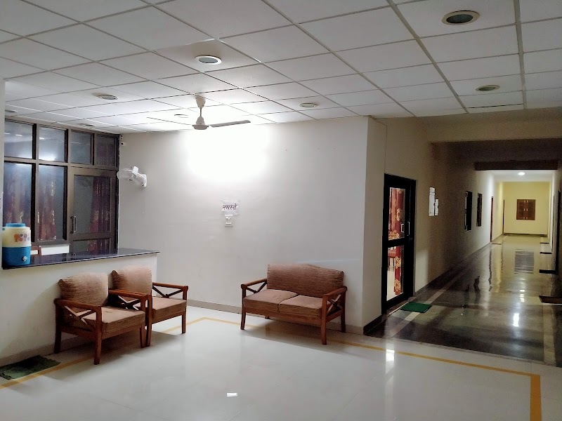 Central Government Holiday Home - Central Government Holiday Home, Sector 15, Sector 14, Kar Kunj Chauraha, Avas Vikas Colony, Sikandra, Agra, Uttar Pradesh 282007, India