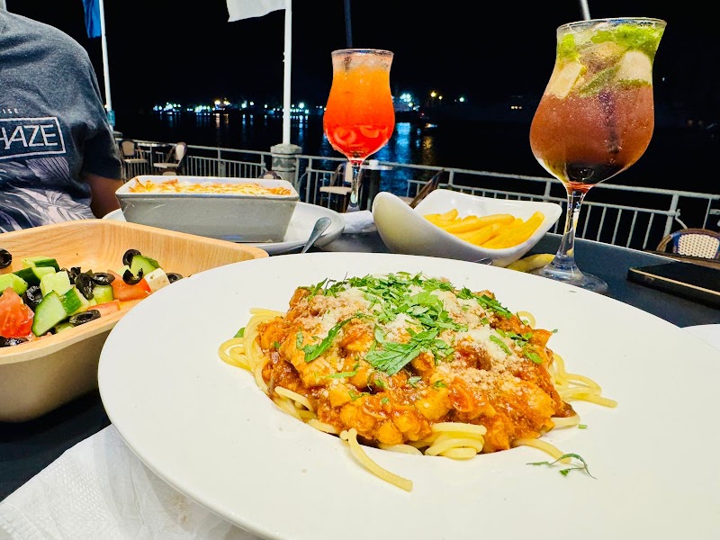 Riva Waterfront Restaurant & Lounge - Riva Waterfront Restaurant & Lounge Caudan Waterfront MU, Port Louis 11307, Mauritius