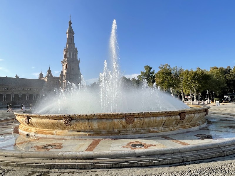 Fuente Plaza de España - Fuente Plaza de España 41013 Seville, Spain