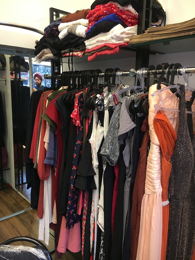 Clothes Etc - Clothes Etc Shop No 12, Ground floor Crystal shoppers paradise 33rd road, Off Linking Rd, Bandra West, Mumbai, Maharashtra 400050, India