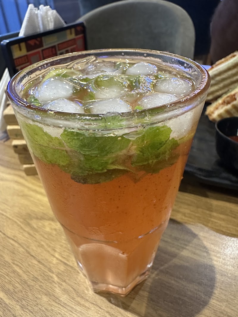 Brewberry Cafe - Brewberry Cafe, Ambience Business Park Infront of CMD College, Link Rd, Bilaspur, Vidya Nagar, Chhattisgarh 495004, India