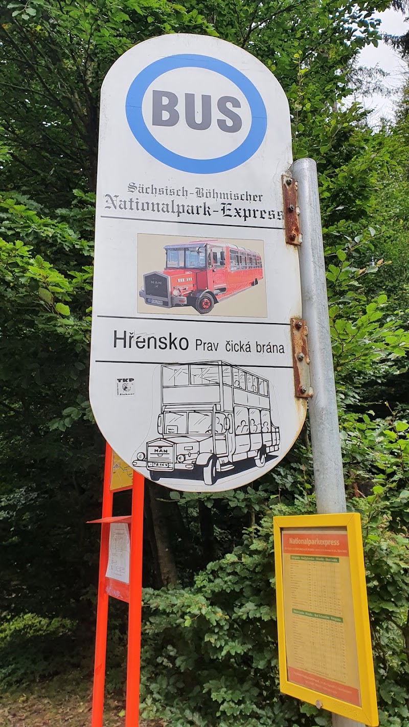 Bushaltestelle - Bushaltestelle 25861, 407 17 Hřensko, Czechia