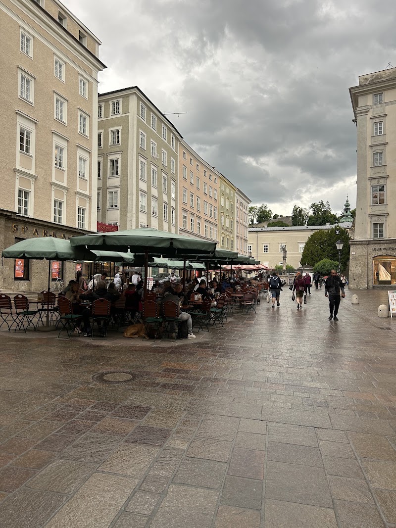 Würstelstand Alter Markt - Würstelstand Alter Markt Alter Markt 3, 5020 Salzburg, Austria
