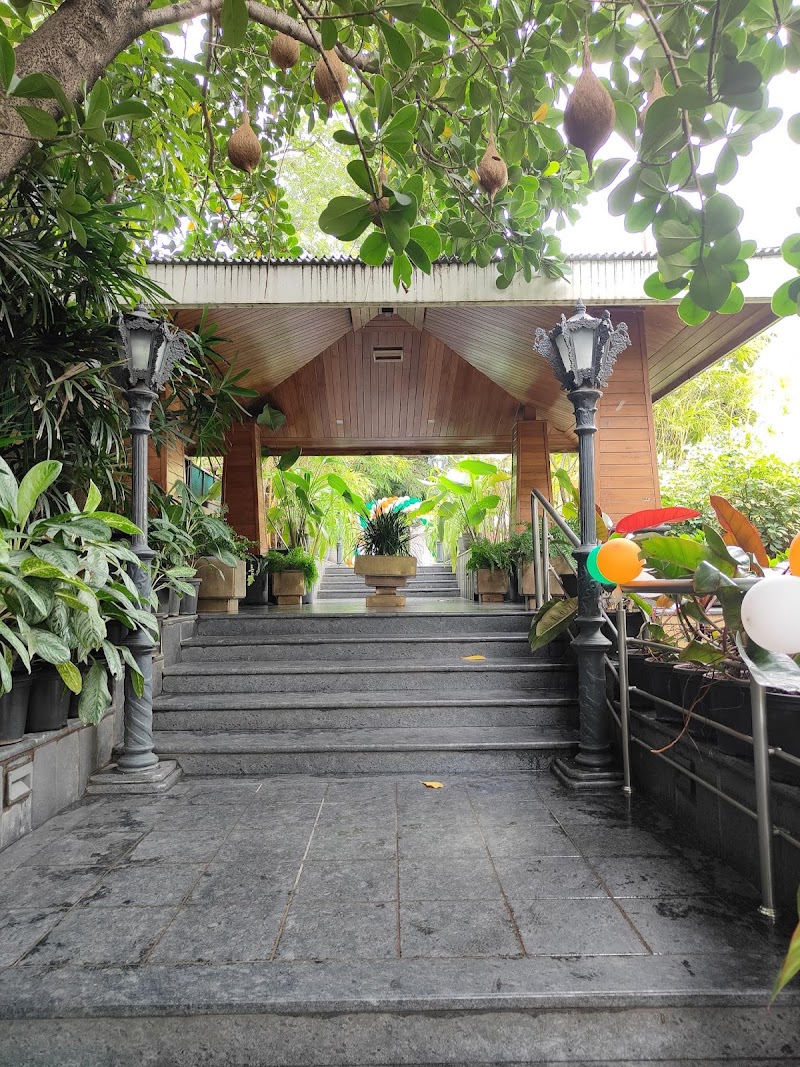 Garden Court Restaurant - Garden Court Restaurant 76, NDA Rd, near NDA kaman, Right Bhusari Colony, Kothrud, Pune, Maharashtra 411029, India