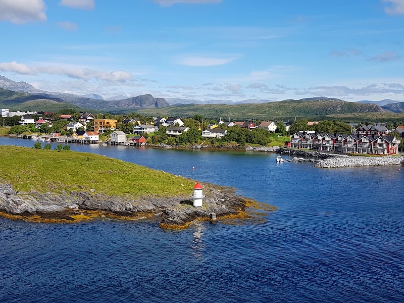 Helgeland Tourism Department. Bronnoysund - Helgeland Tourism Department. Bronnoysund, Sømnaveien 92, 8900 Brønnøysund, Norway