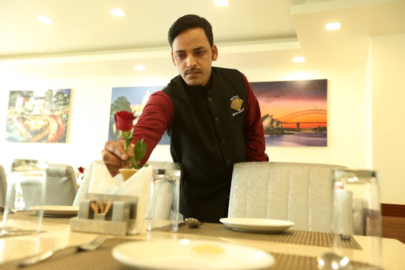 Hotel Omega - Hotel Omega PLOT, 2018P, Block A, Greenwood City, Sector 45, Gurugram, Haryana 122003, India