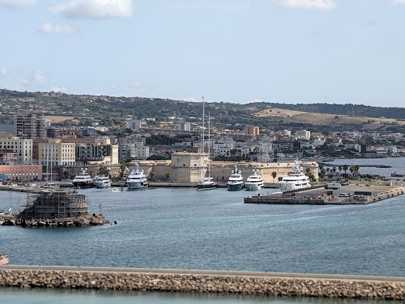 Cruise Terminal - Cruise Terminal, 3QWH+75, 00053 Civitavecchia, Metropolitan City of Rome Capital, Italy