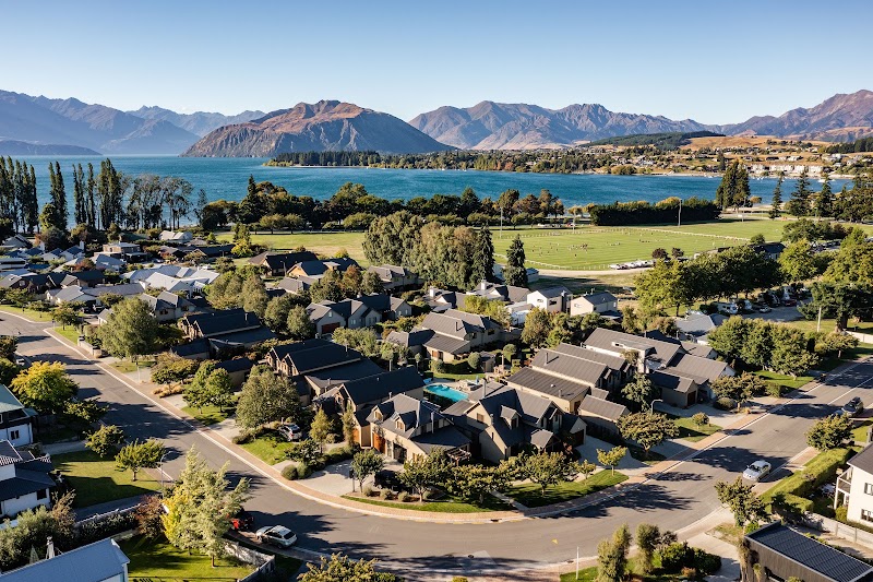 Wanaka Luxury Apartments - Wanaka Luxury Apartments, 8 Stonebrook Drive, Meadowstone, Wānaka 9305, New Zealand