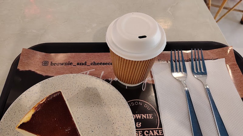 Maison du Brownie & Cheese Cake Pvt Ltd - Maison du Brownie & Cheese Cake Pvt Ltd 824,Ground Floor,2nd Cross, 11th Main Rd, HAL 2nd Stage, Appareddipalya, Indiranagar, Bengaluru, Karnataka 560008, India