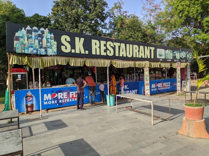 Chambal Garden Restaurant - Chambal Garden Restaurant 412, Rawatbhata Rd, Pratap Nagar, Dadabari, Kota, Rajasthan 324009, India