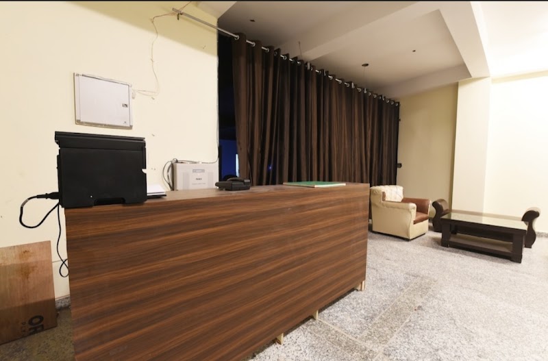Signature Hotel 2.0 - Signature Hotel 2.0 Plot no-27, Sector-66, Mamura, Sector 71, Noida, Uttar Pradesh 201316, India