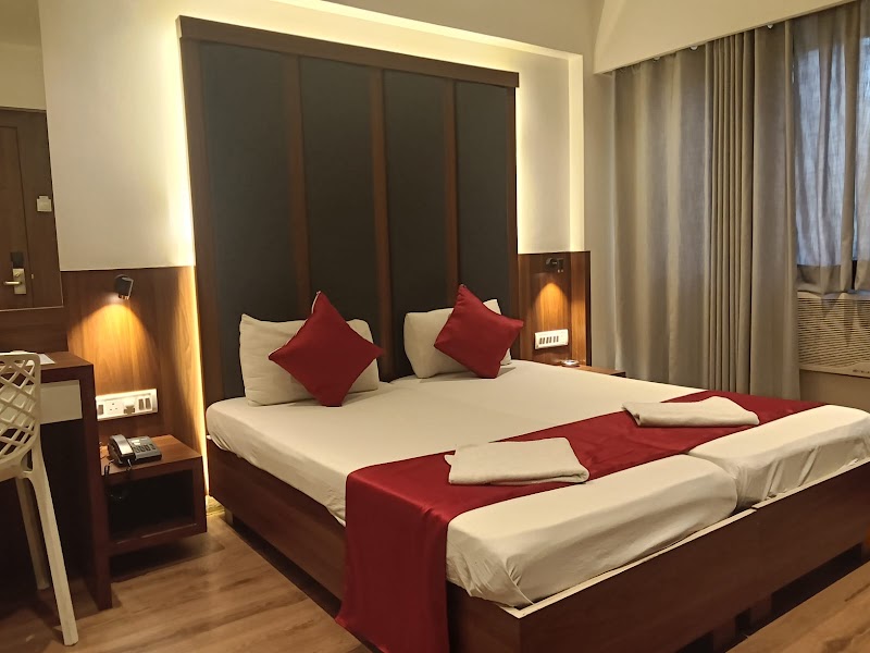 Hotel Karan Palace - Hotel Karan Palace Plot No 8, Sonawala Rd, Jay Prakash Nagar, Goregaon East, Mumbai, Maharashtra 400063, India