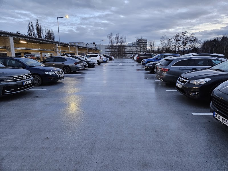 Parkovací dům Stromovka - Parkovací dům Stromovka, České Budějovice 1, 370 01 České Budějovice-České Budějovice 1, Czechia