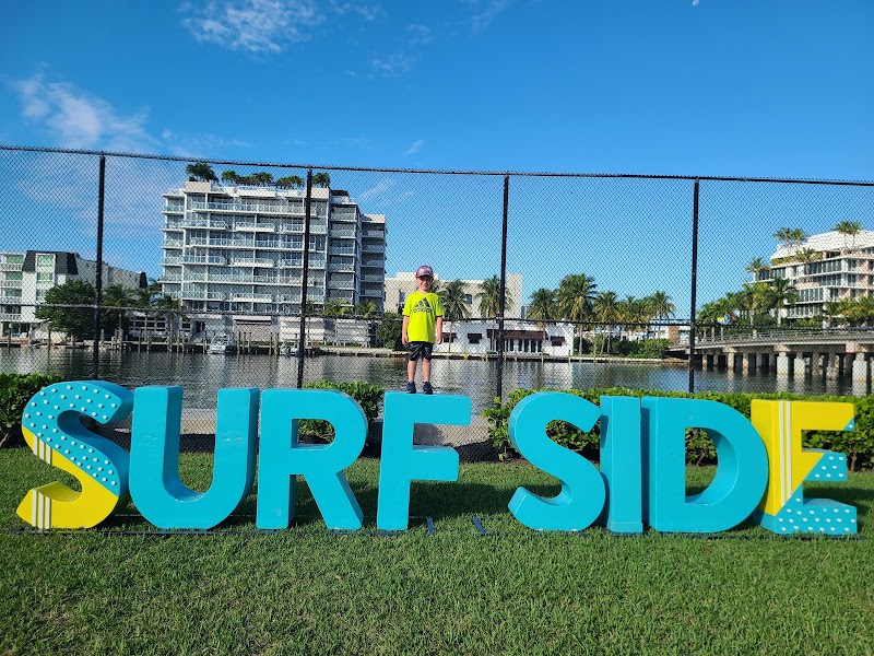 Surfside Park - Surfside Park 9580 Bay Dr, Surfside, FL 33154, USA