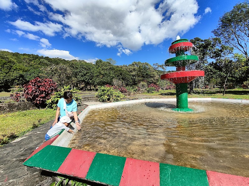 Thangkharang Park - Thangkharang Park Sohra, Thangkharang Rd., Meghalaya 793108, India